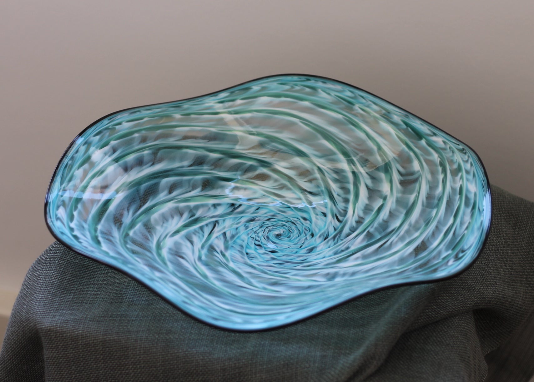 Teal shell platter by Justin Culina-2
