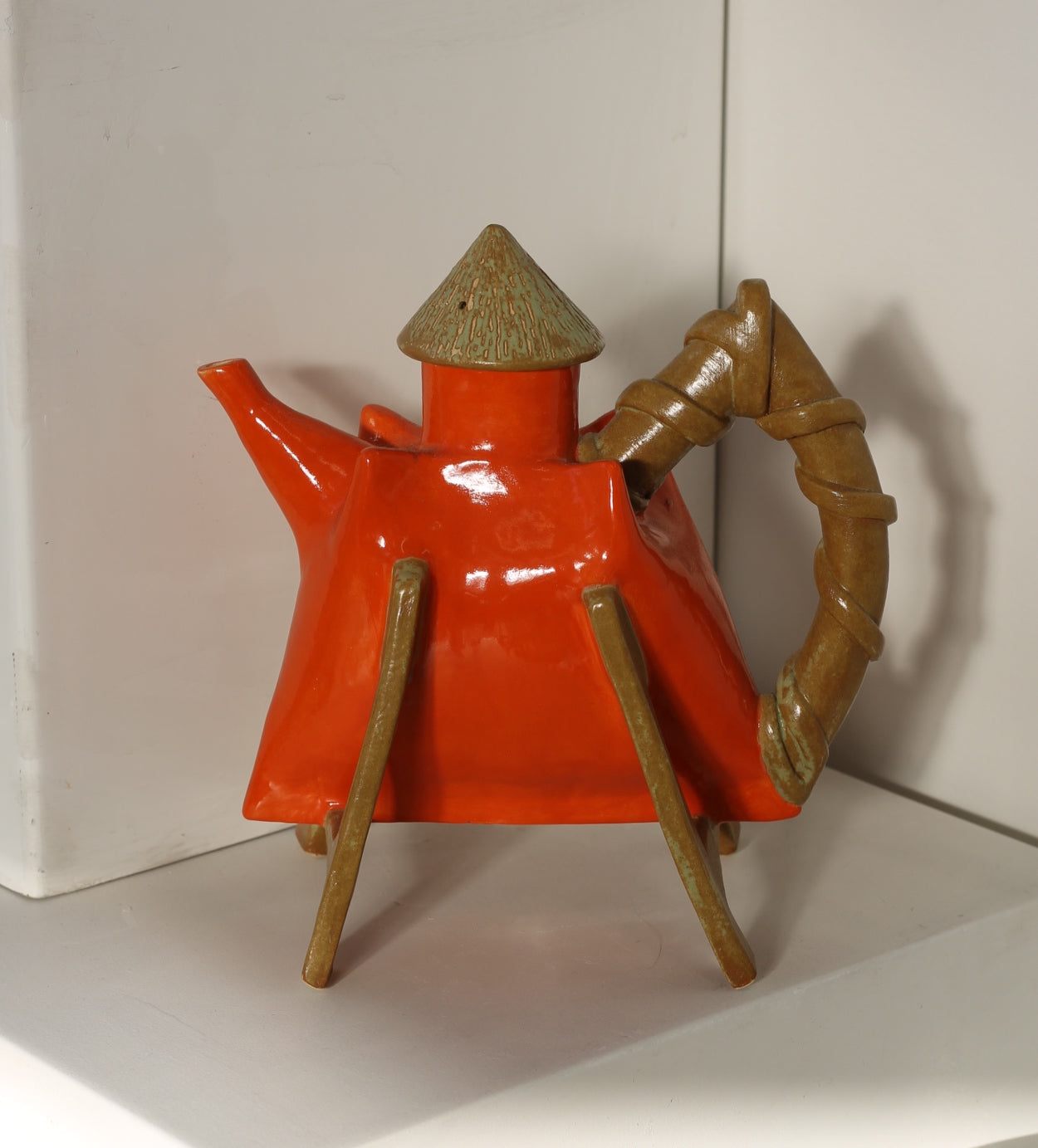 Clementine trestle teapot by John Stephens